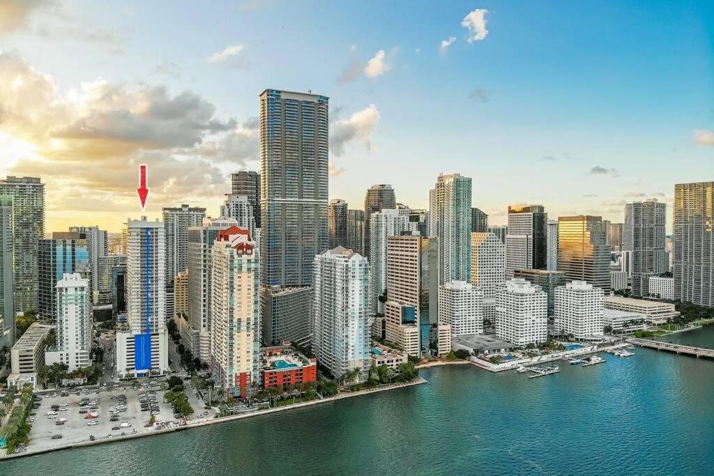 Lovely In Brickell -2 Beds And Free Parking *